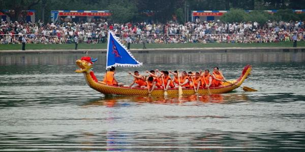 龍舟起,積米成粽又端陽 龍舟起,積米成粽又端陽